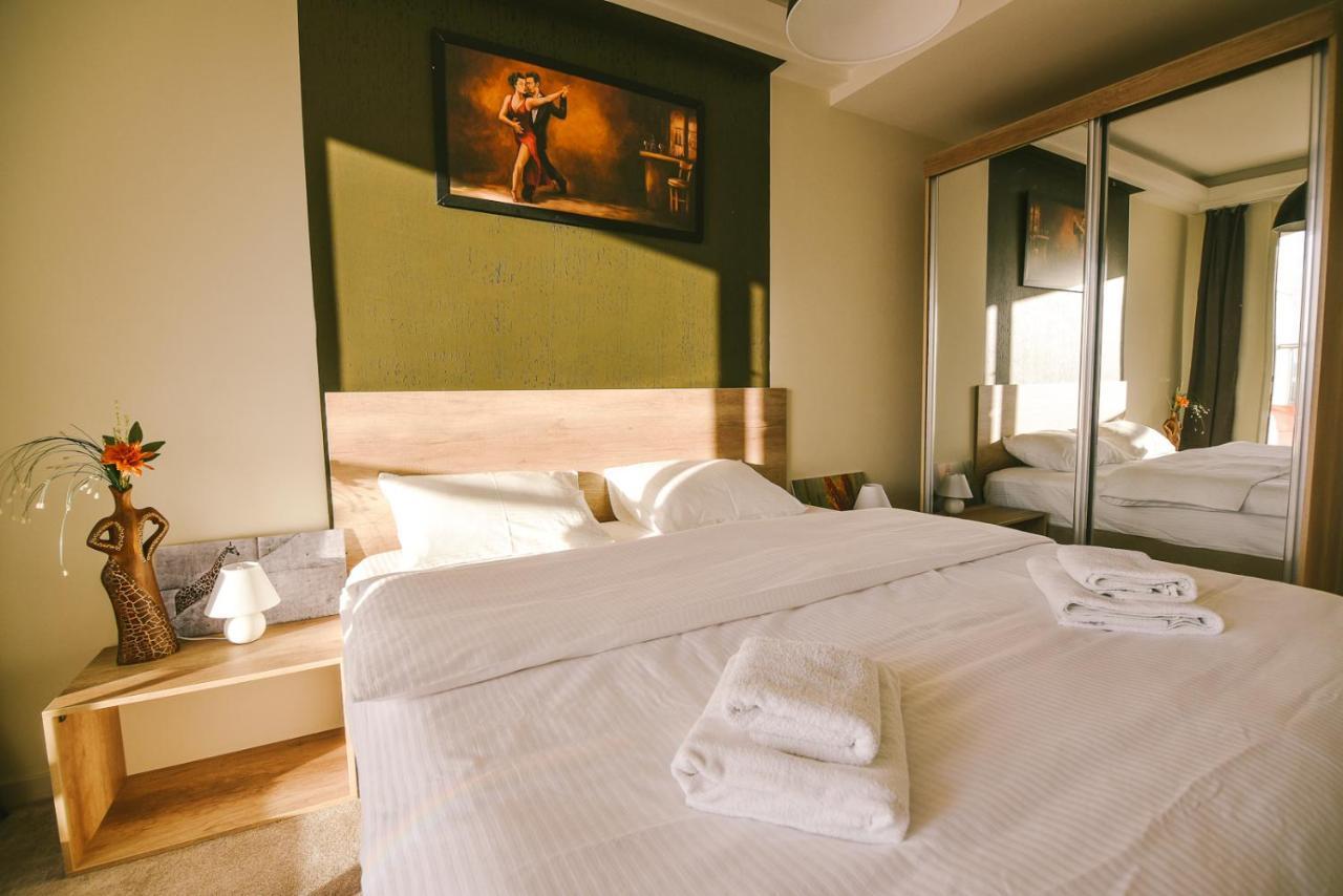 Sky Deluxe 2 Fitness & Spa Skopje Luaran gambar