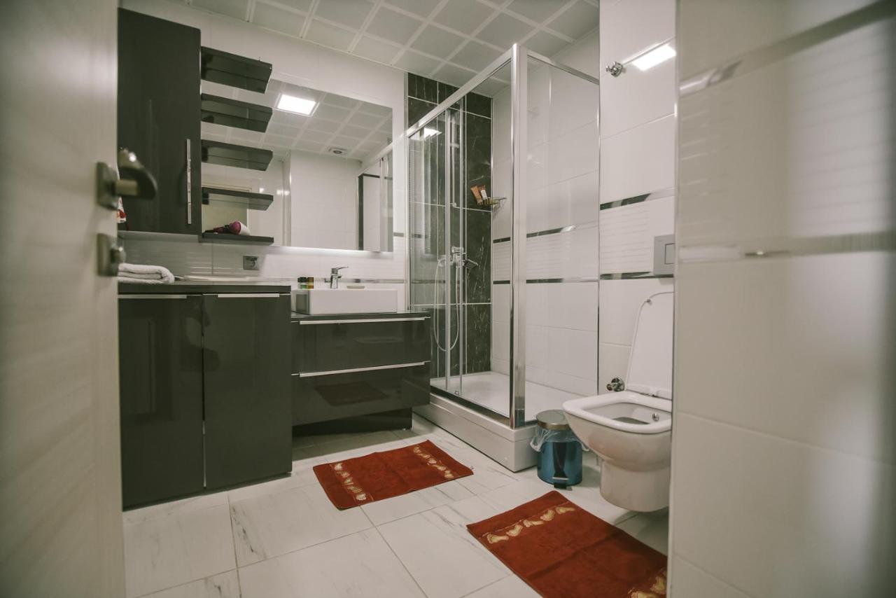 Sky Deluxe 2 Fitness & Spa Skopje Luaran gambar